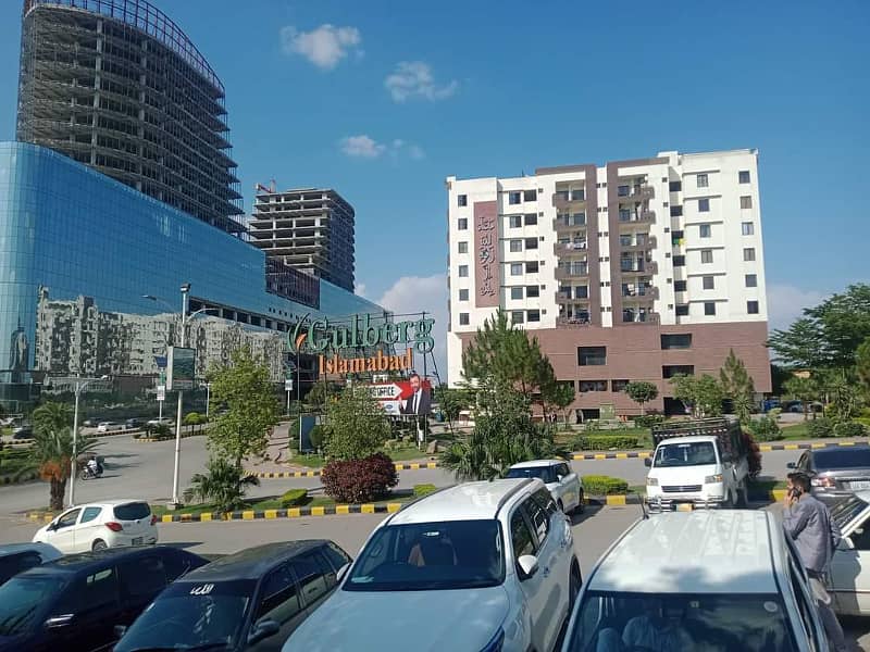 10 Marla Commercial Plot for Sale in Gulberg Greens, Downtown opposite Riphah International University and Hospital 10