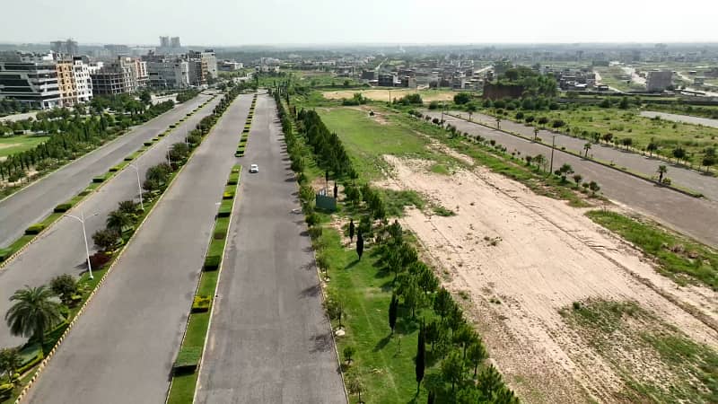 15 Marla Commercial Plot for Sale in Block C Gulberg Greens, Islamabad 6