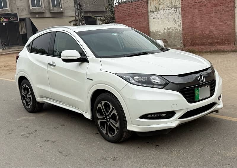 Honda Vezel Z 2015 3