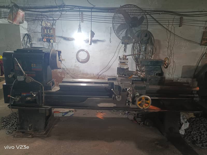 lathe machine 10Feet 0