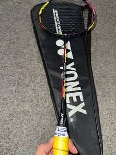 Badminton racket (1)