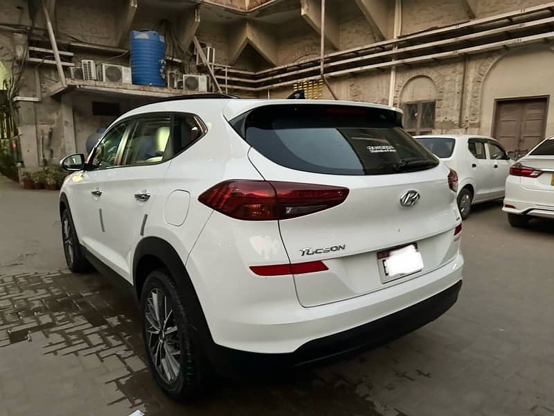 Hyundai Tucson 2022 Pakwheels 9.7 Rating 6