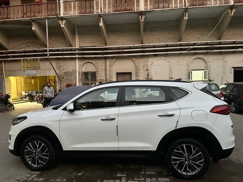 Hyundai Tucson 2022 Pakwheels 9.7 Rating 7