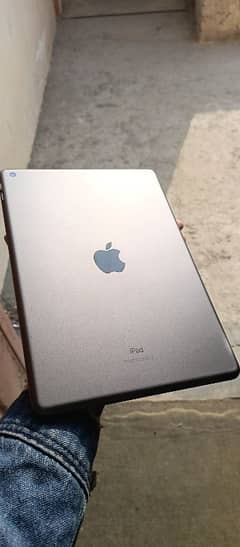 I pad 8th generation 32gb