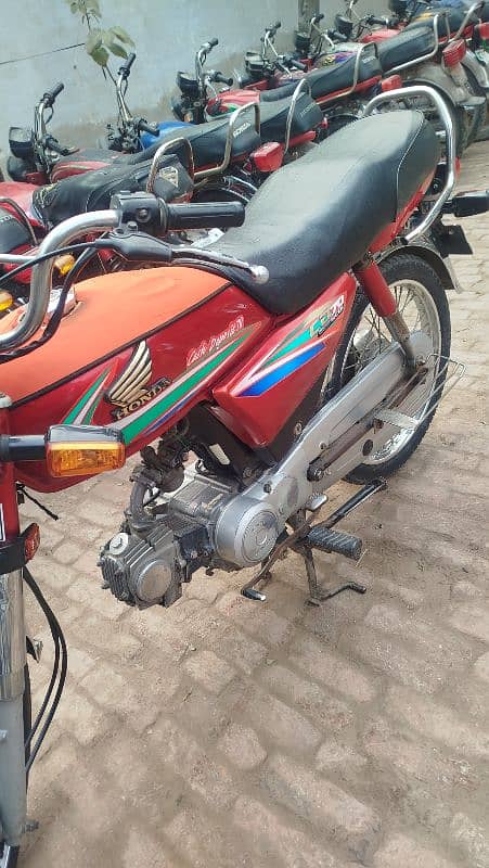 Honda 70cc 2016 03078145058+03086626954 2