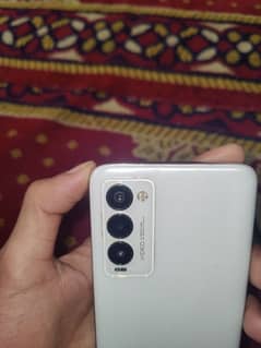 Tecno camon 18p 8/128gb with box