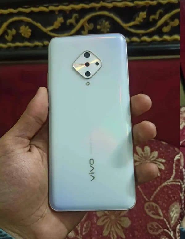 vivi s1 pro 8/128 complete box urgent sale connect no wtp 0332=8176331 0