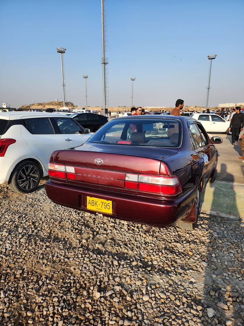 Toyota Corolla GLI 1998 Automatic 15