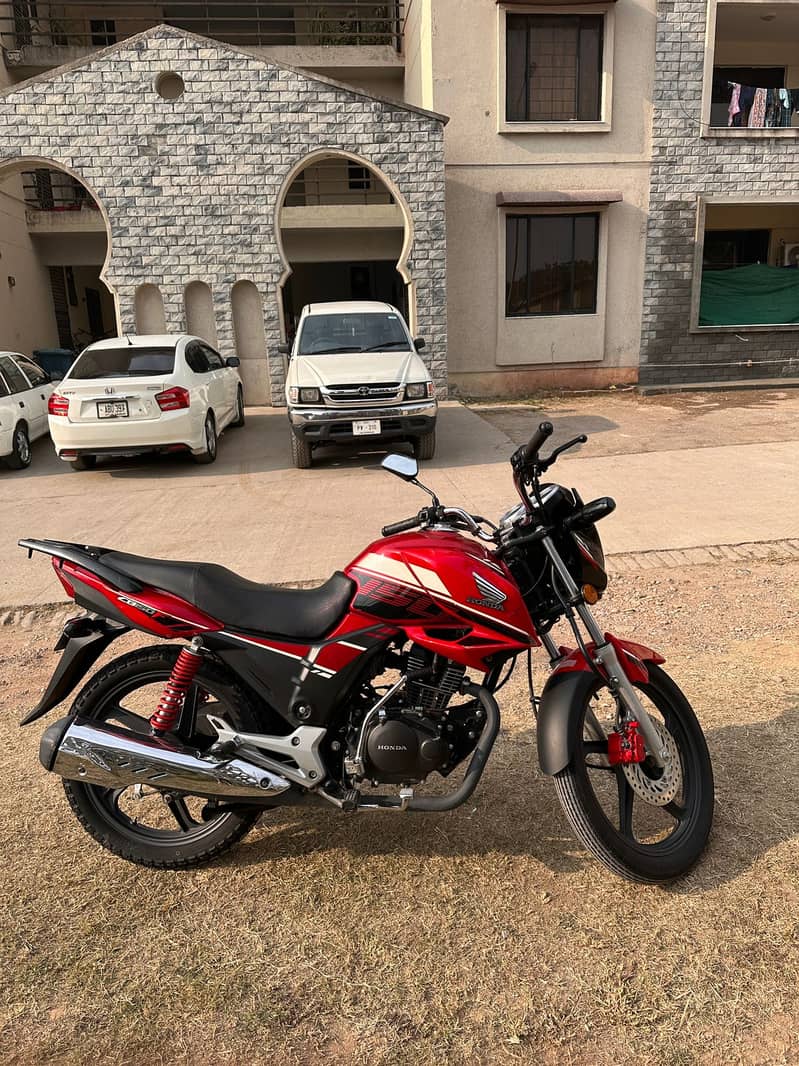 Honda CB 150 contact 03105212309 3