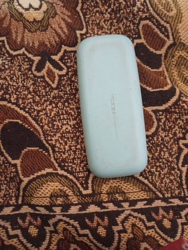 Nokia 105 original condition with charger 2