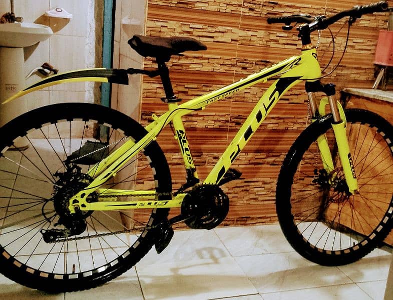 bicycle full size 26 inch brand new 5 month used call no 0314950.5437 1