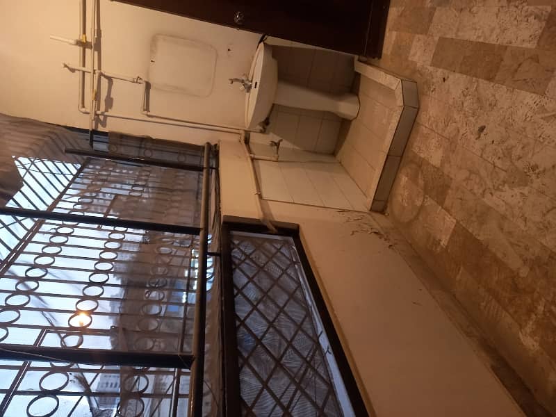 3 Bed Drawing Dining Flat For Rent In Bahadurabad 7