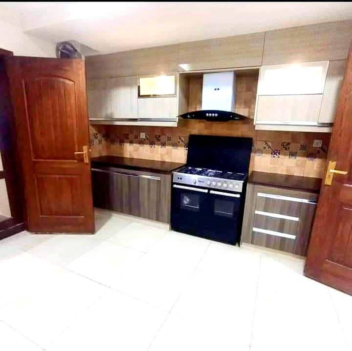 10 Marla 3 Bed Modern Apartment Available For Sale in Askari 11 8