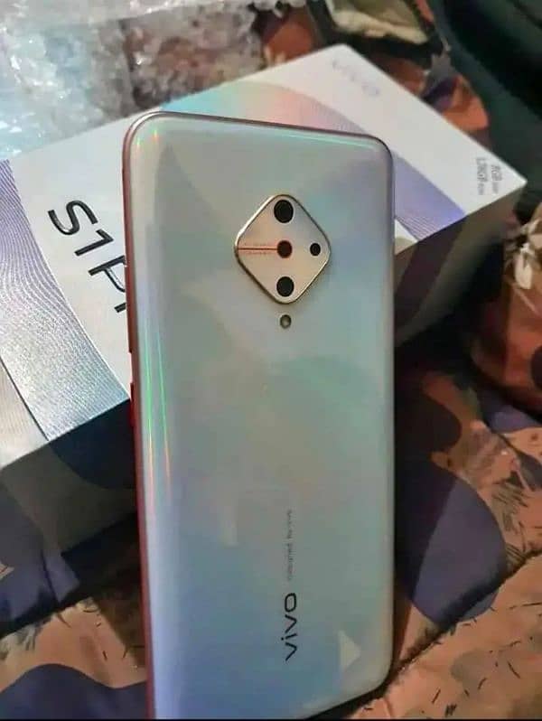 vivi s1 pro 8/128 complete box urgent sale connect no wtp 0332=8176331 0