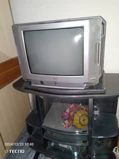 television and TV Dask and witn TV remote very good condition