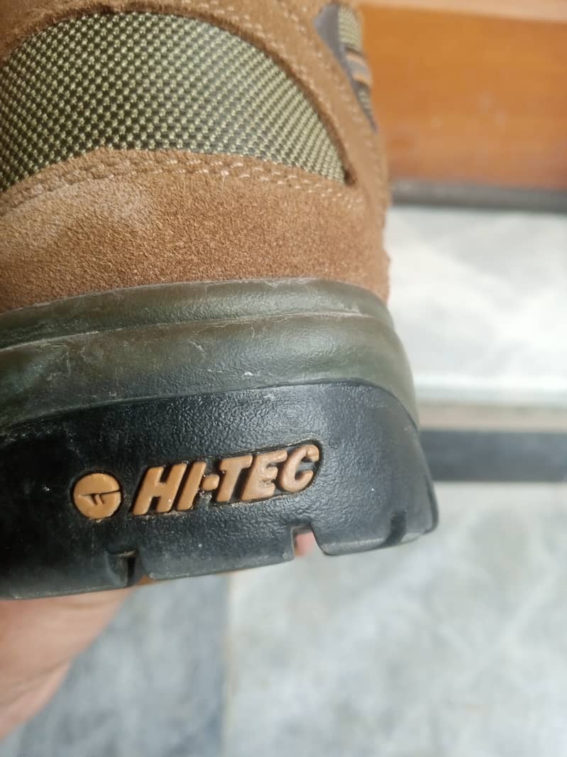 ORG HITECH SHOES HAI 4