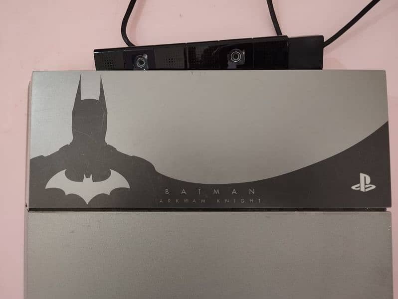 Ps4 Fat Batman edition 4