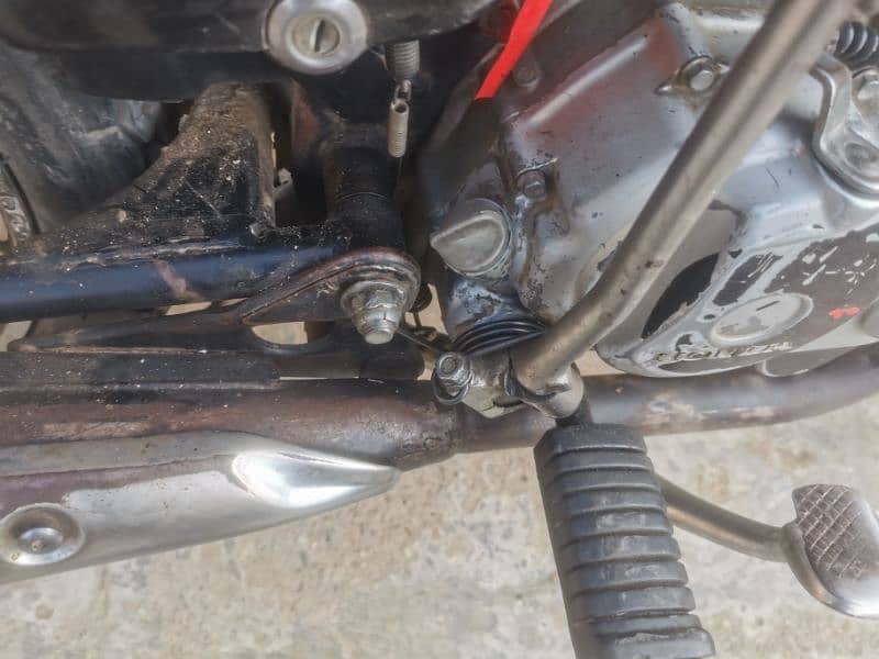 honda 125 13 modal in Lalamusa  honda70 k sath exchange b ho Jay gi 4