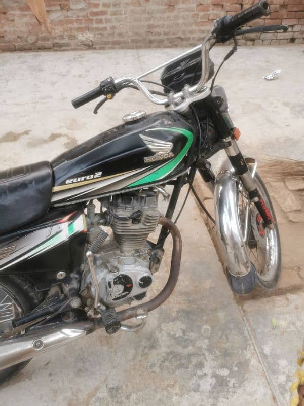 honda 125 13 modal in Lalamusa  honda70 k sath exchange b ho Jay gi 7