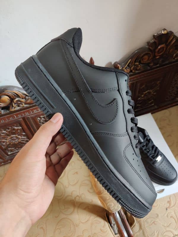 AIR FORCE 1 TRIPLE BLACK 0