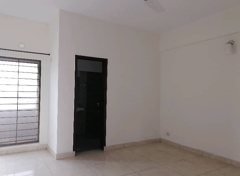 Flat Of 10 Marla For Rent In Askari 11 - Sector B 10