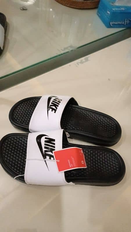 Nike original slippers 1