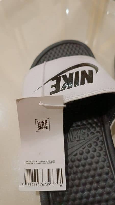 Nike original slippers 3