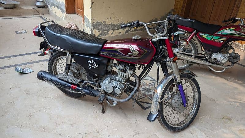 Honda 125 4