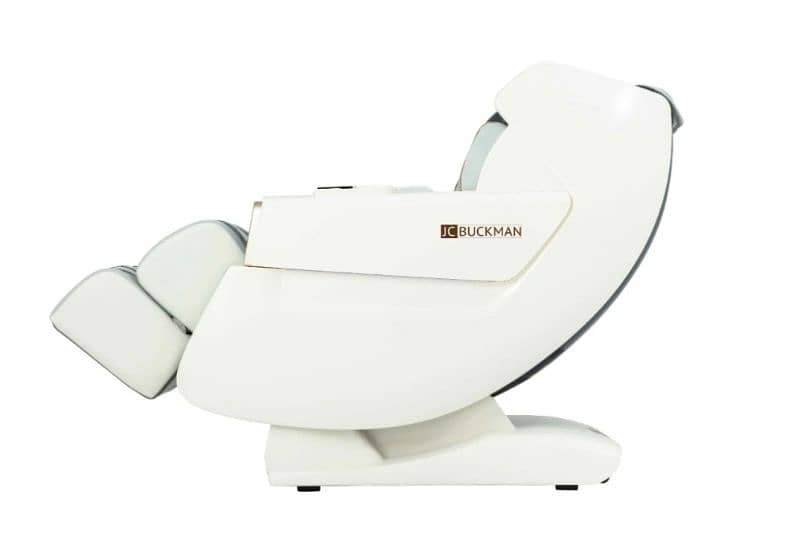 JC Buckman ExaltUs 4D Massage Chair 6