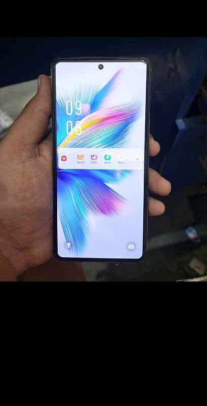 infinix note 30 8+8Ram 256 gb with box 10by10 condition 4