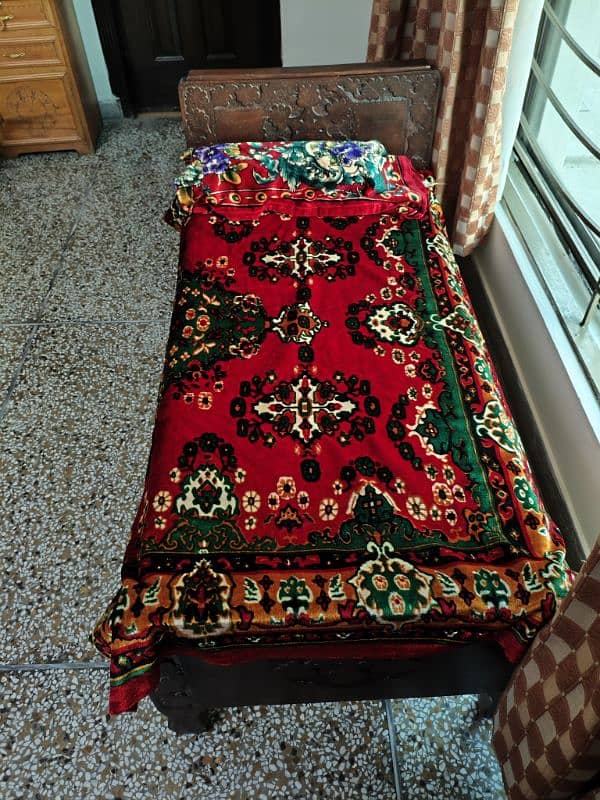 Small Single bed for kids 2