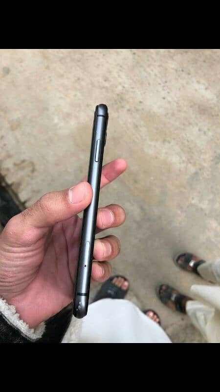 iPhone 11 non pta 1