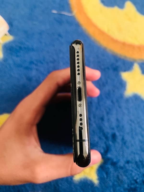 iPhone 11 Pro Max 64gb 3