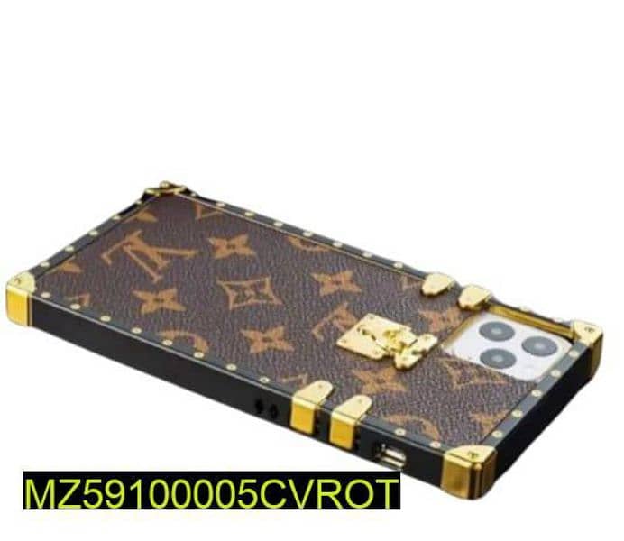 IPhone 13 pro beautiful back case Golden colour 0