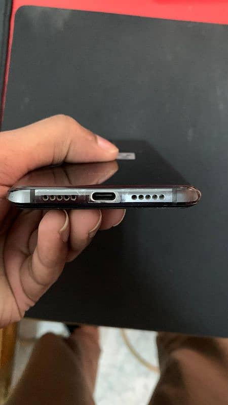 One Plus 7 6/128gb 10/10 condition without scratches 6