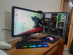 selling pc (mostly new)