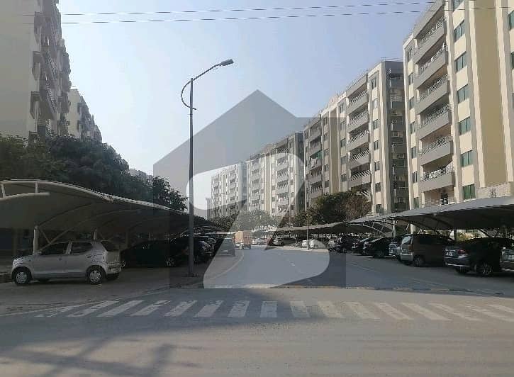 Spacious Flat Is Available For rent In Ideal Location Of Askari 11 - Sector B Apartments 5