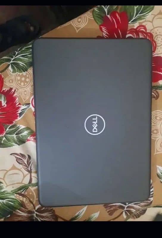 Dell latitude 3300 core i3 7 gen 5