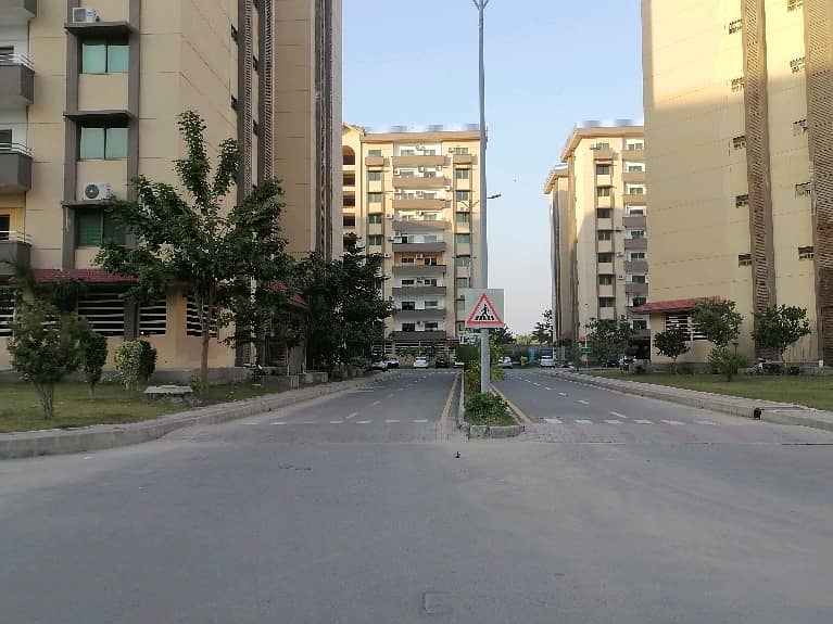 Good 12 Marla Flat For Rent In Askari 11 - Sector B Apartments 0