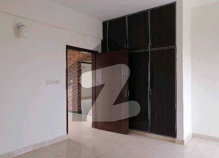 Flat Of 12 Marla In Askari 11 - Sector B Apartments For sale 7