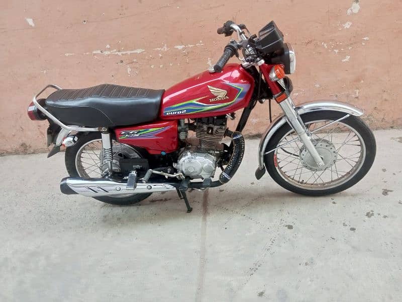 Honda 125 Model 2017 Lahore Number 19