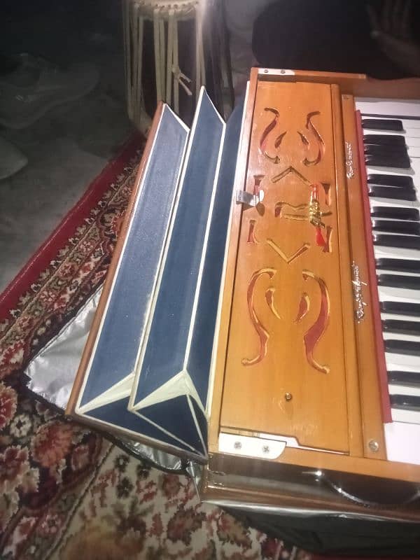 Harmonium 3