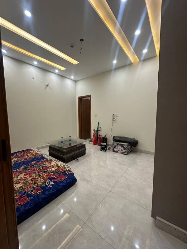 Modern 10 marla slightly used upper portion available for Rent in DHA phase 3 Modern 10 marla slightly used upper portion available for Rent in DHA phase 3 5