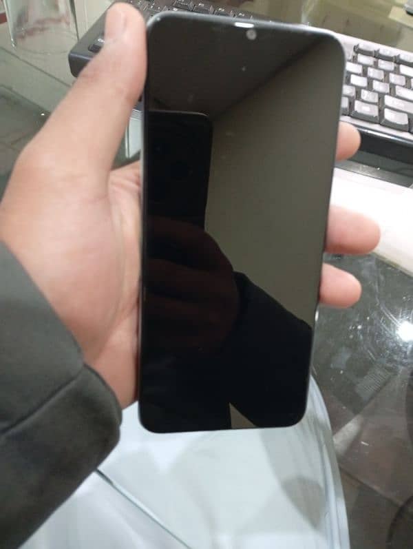 Vivo y21 4 64 glass change condition 8.5/10 1