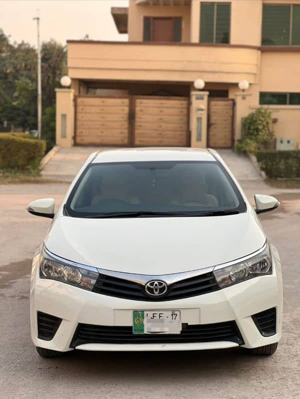 Toyota Corolla GLI 2017 Manual 0