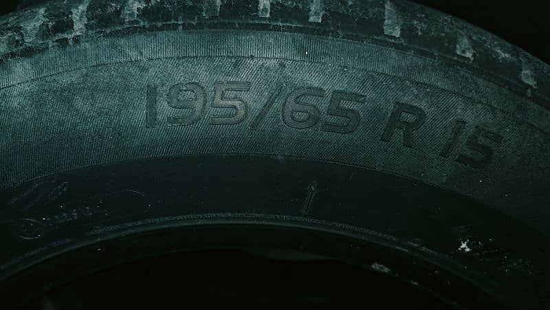 old tyre 195/65 R15 10