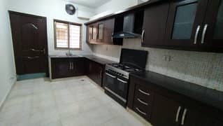 1 Kanal Luxurious House For Sale