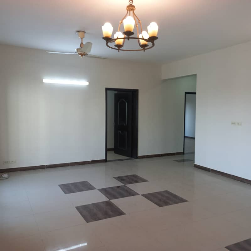 4-Bedroom Flat For Rent In Sector B Askari 11 Lahore 1