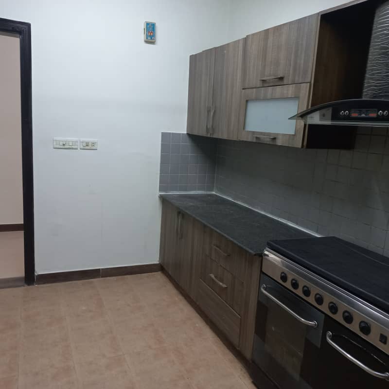 3-Bedroom Flat For Rent In Sector B Askari 11 Lahore 3