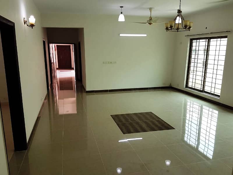 3-Bedroom Flat For Rent In Sector B Askari 11 Lahore 8